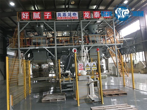 開一家膩?zhàn)臃蹚S需要投資多少錢?